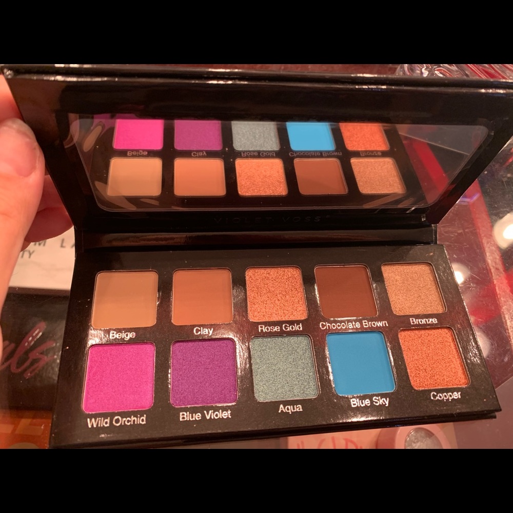 Violet Voss Eye Shadow